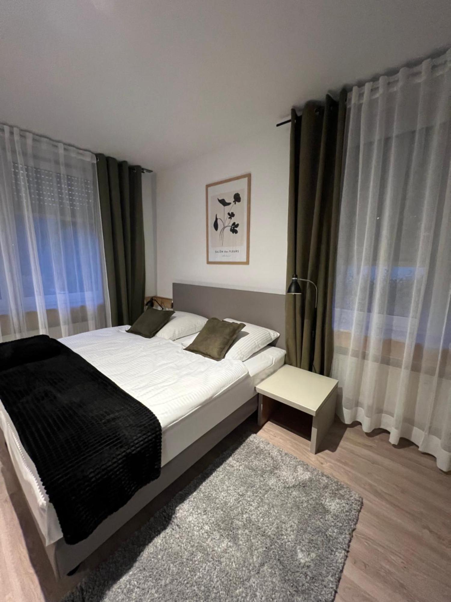 Alpha Rooms Backnang Eksteriør bilde