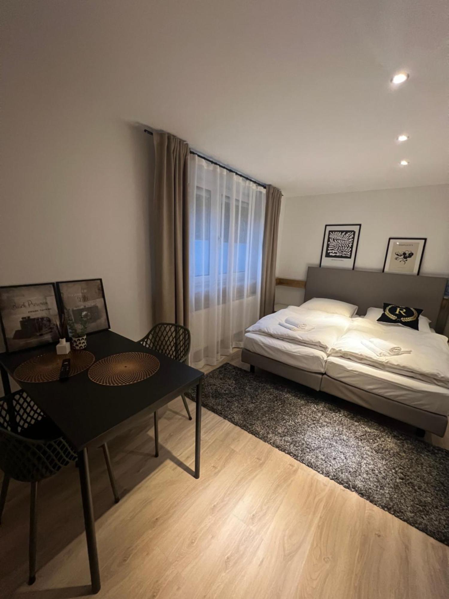 Alpha Rooms Backnang Eksteriør bilde